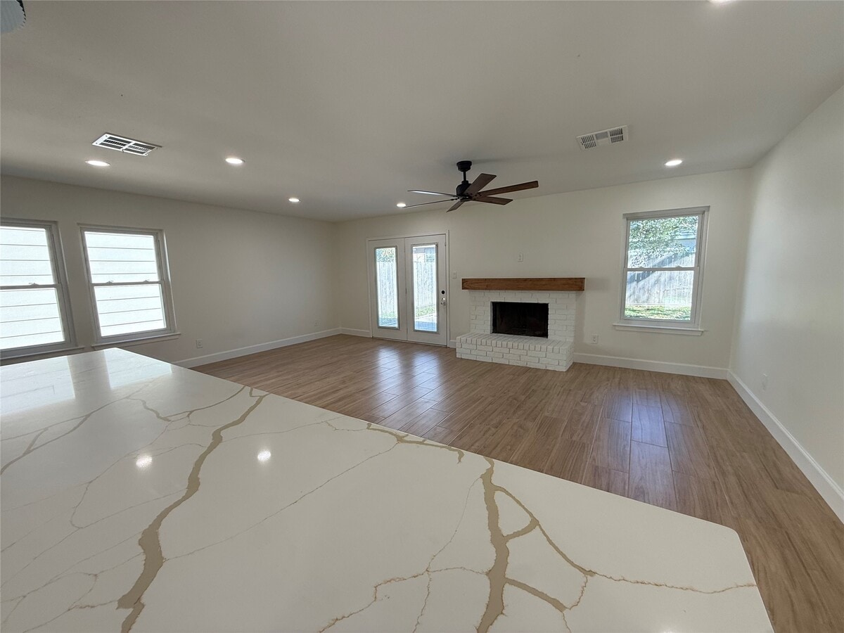 Photo - 1 Redberry Ct