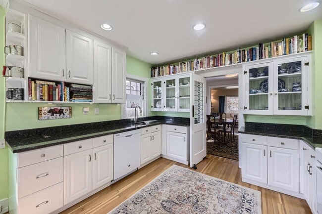 Photo - 3 BDR Oasis near Denver Botanic Gardens