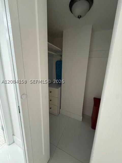 Photo - 5555 Collins Ave Unit 4P