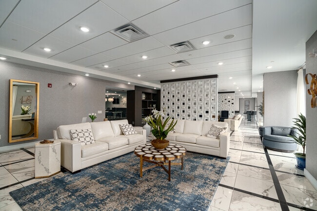 Club Room - The Station at Willow Grove