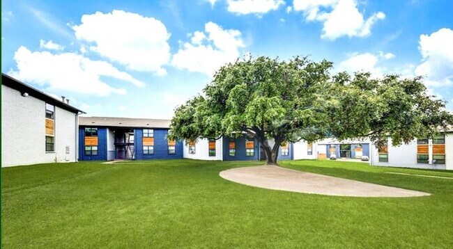 Photo - 3550 E Overton Rd Unit d1