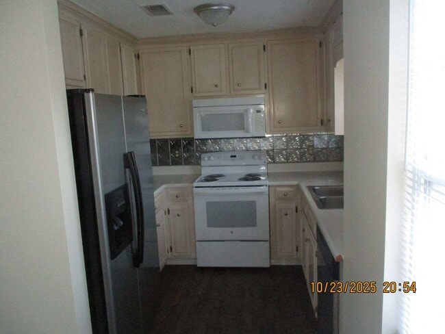 Photo - 103 Ducker Ct