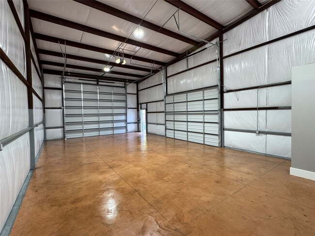 Photo - 12518 Mile Dr