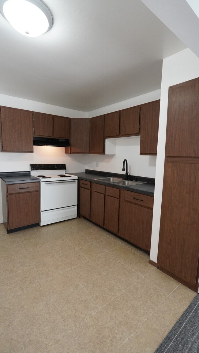 Photo - Addison Apartments