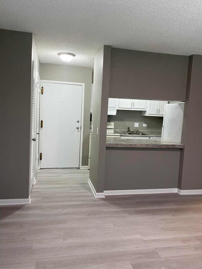 Photo - 2601 N 47th St Unit 3
