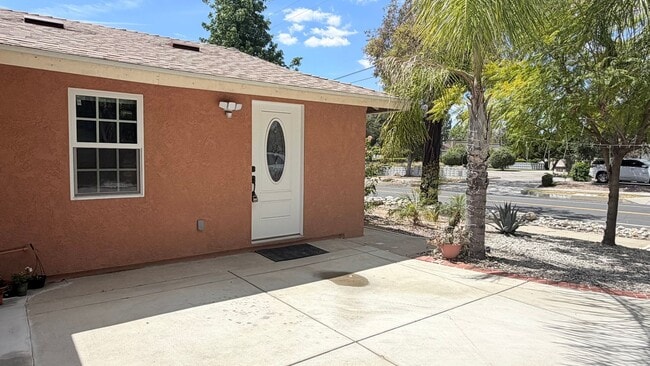 Photo - COZY 2BEDROOM IN THE HEART OF CLAREMONT