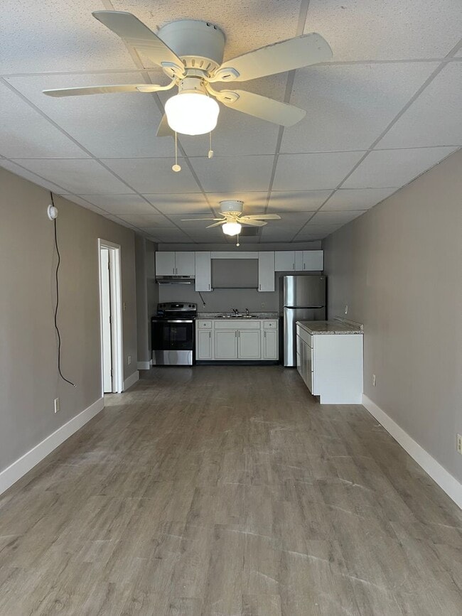 Photo - 72 Green St Unit A