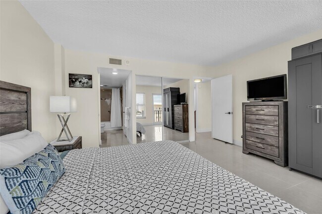 Photo - 405 N Ocean Blvd Unit 727