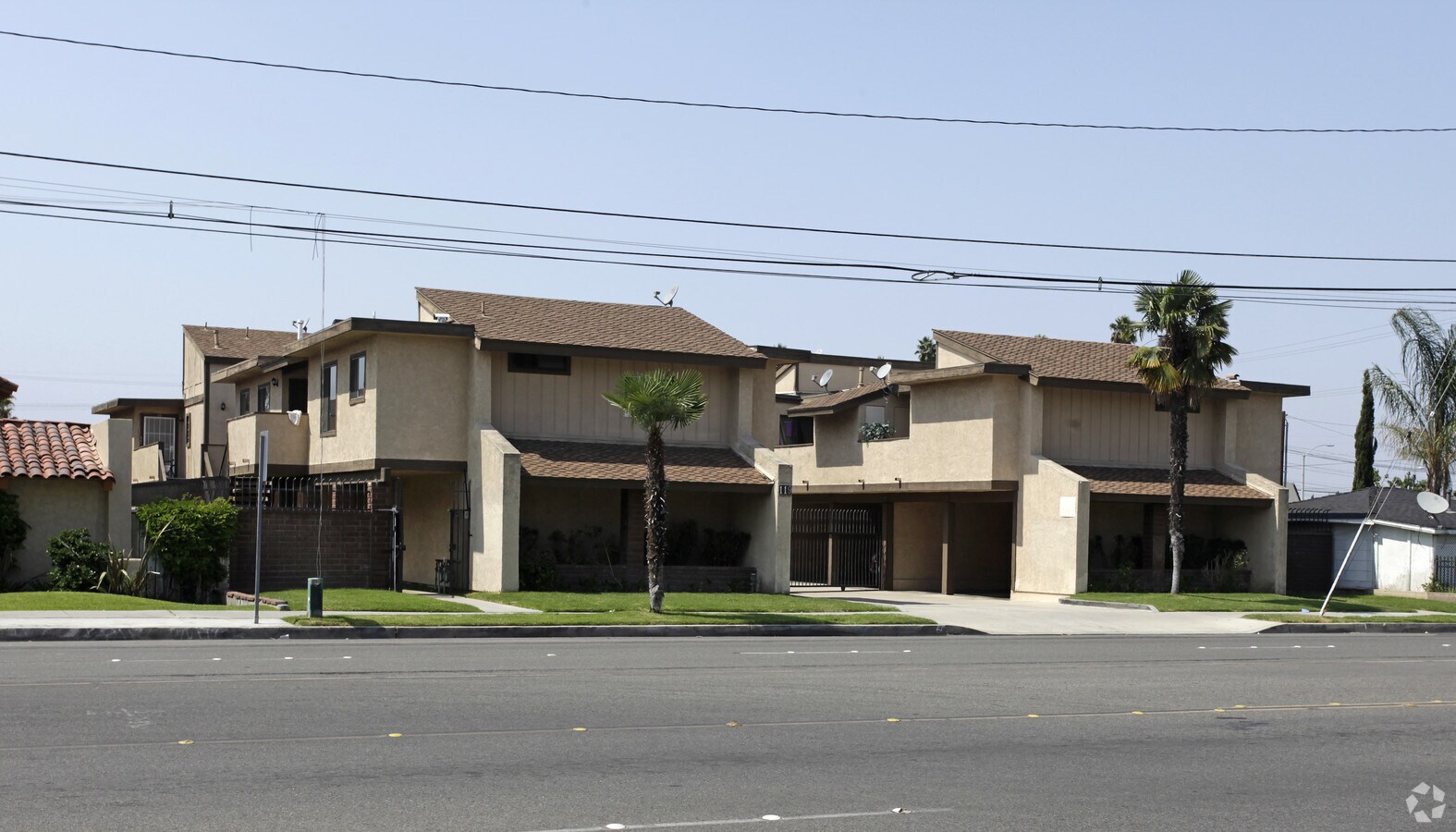 Magnolia Apartments - Magnolia Apartments