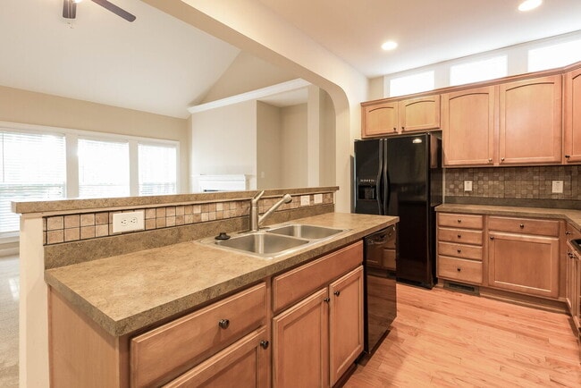 Photo - 205 Plott Hound Ln