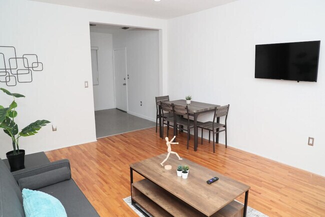 219 Antilla Ave Unit SI ID1056508P