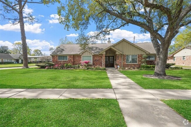 Building Photo - 5058 Yarwell Dr Rental