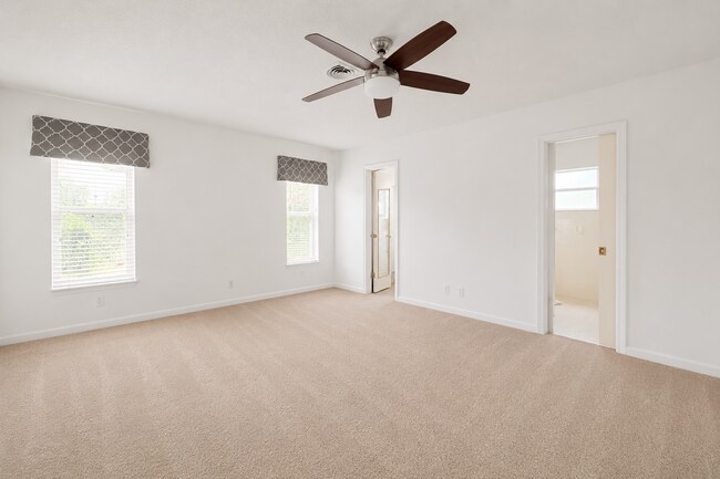 Photo - "Spacious & Renovated 4-Bed Oasis with Pool in Boca Raton - 2136 Sq Ft of Elegance!"