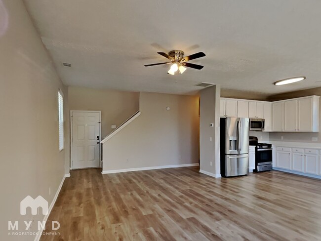 Photo - 228 Silver Spring St Casa