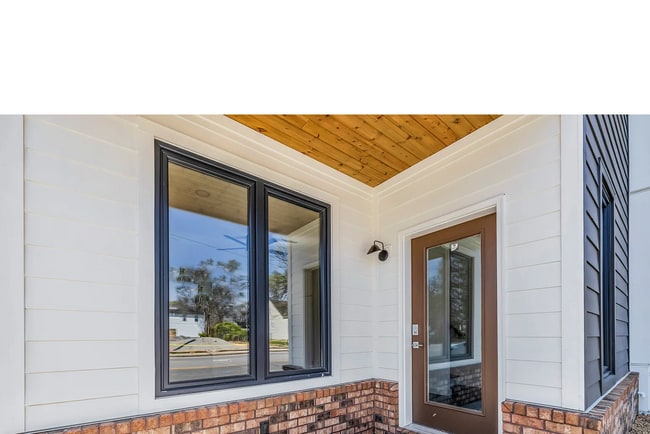 Photo - Modern 4-Bed Townhouse in Ridgedale – Minutes from Downtown Chattanooga!