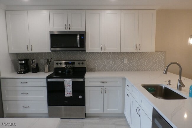 Photo - 12621 Kelly Sands Way Unit 305