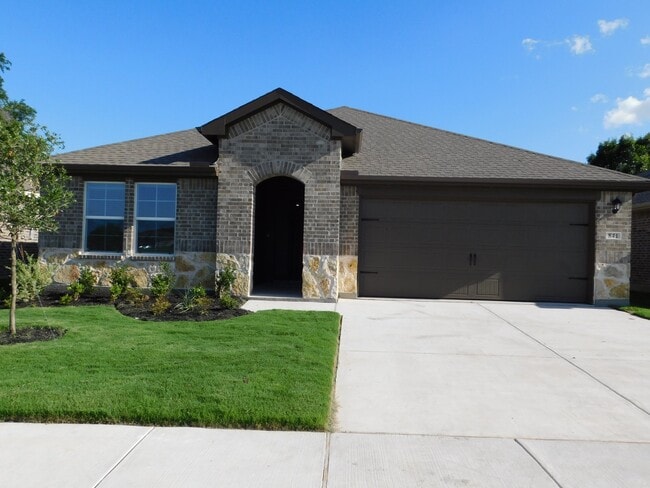 Building Photo - 841 Wild Rose Wy