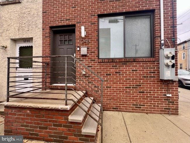 Photo - 1246 S Hancock St