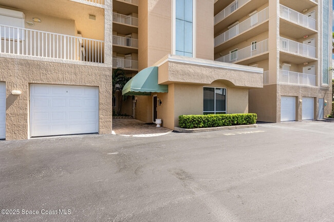 Photo - 1575 N Hwy A1A Unit 613