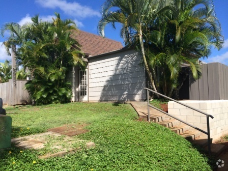 Building Photo - RARELY AVAILABLE LANIKUHANA PATIO HOME W/L...