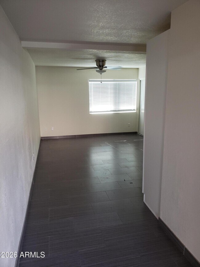 Photo - 1330 E Highland Ave Unit 6A