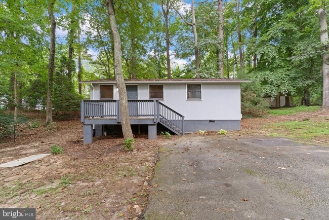11585 Tomahawk Trail