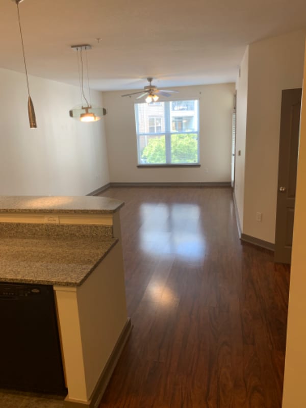 Photo - 390 17th St Unidad 3057