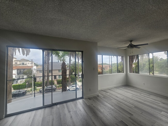 Building Photo - 1551 S Sherbourne Dr Rental