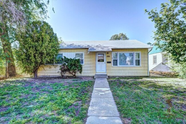 Photo - 1355 Mesa Ave