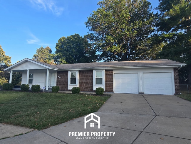 Building Photo - 11930 Kingshead Dr