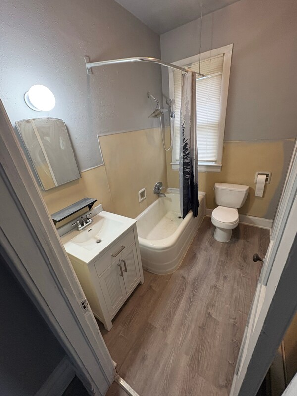 Photo - 603 Albion Ave Unit 3