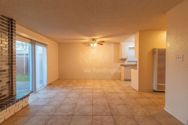 Photo - 6808 N El Dorado St