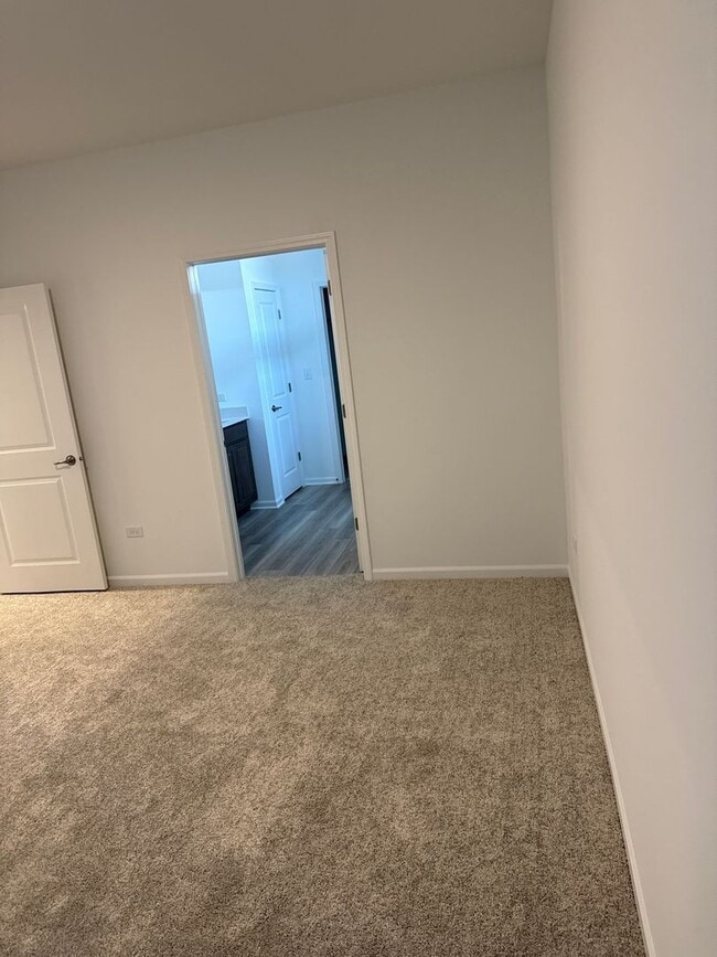 Photo - 7603 Honeysuckle Ln