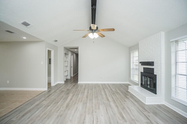 Photo - 10834 Parkland Woods Dr