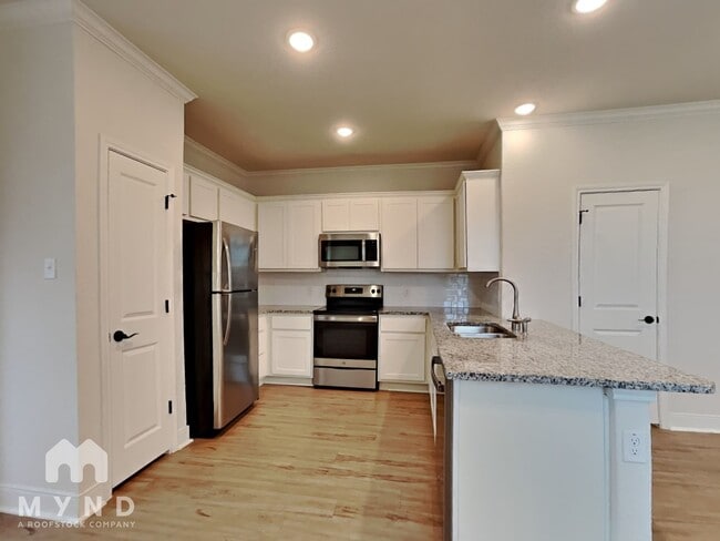 Photo - 2230 Sandlewood Cv
