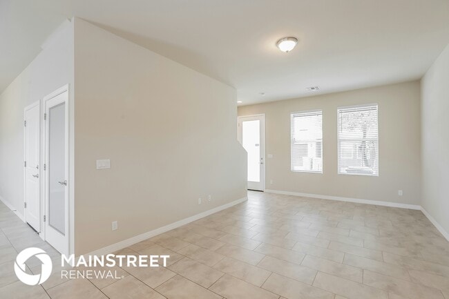 Photo - 2000 N 36th St