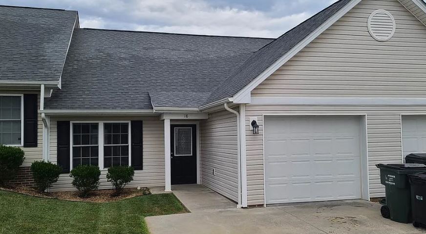 Photo - 18 Paige Dr Townhome