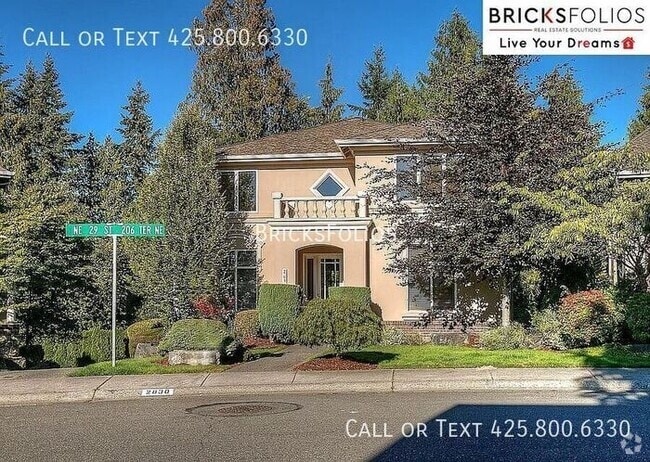 Building Photo - Luxurious 4-bedroom home in Sammamish with...