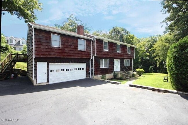 558 River Road, Greenwich, CT 06807 - 4 BR... - 558 River Road, Greenwich, CT 06807 - 4 BR... House