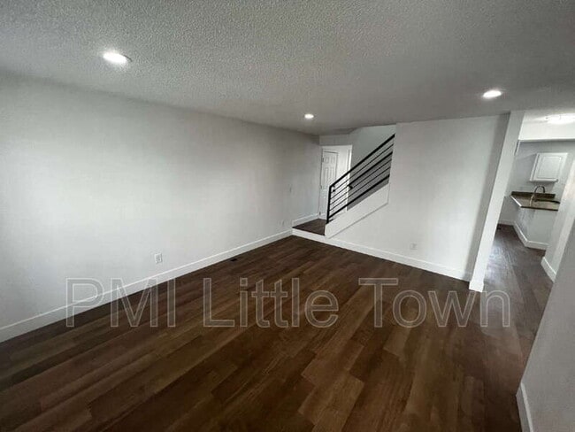 Photo - 1965 Cathay St