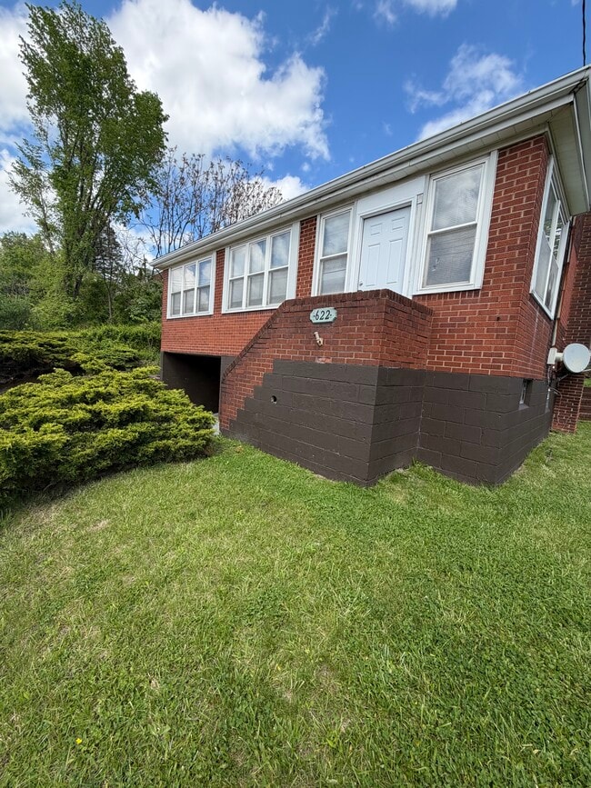 Photo - 622 E Pittsburgh McKeesport Blvd