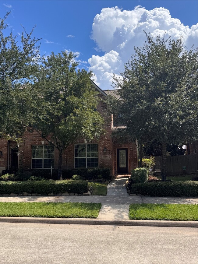 Photo - 137 E Montfair Blvd