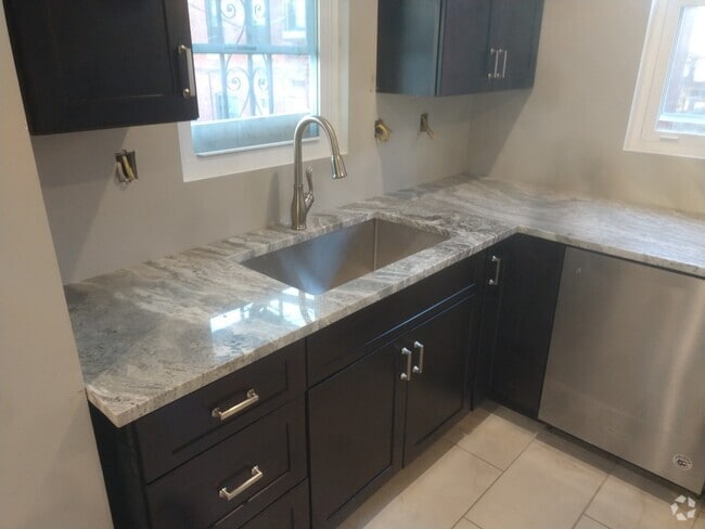 Building Photo - 4054 Howley St Unit Floor 1 Rental