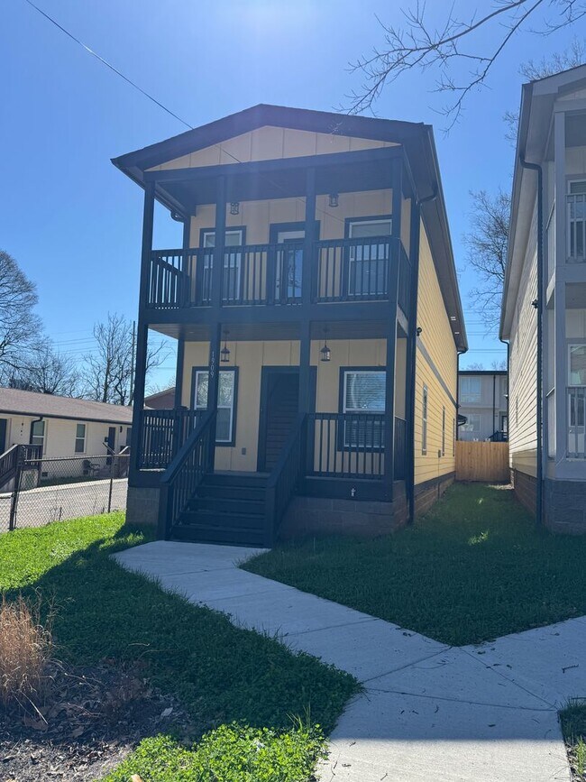 Photo - New 3 bed, 3.5 bath home across the Street from Meharry.  Modern upgraded kitchen and bathrooms. ...