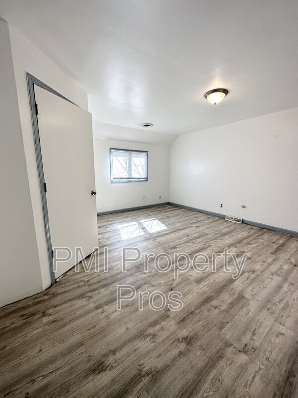 Photo - 6762 N 52nd St