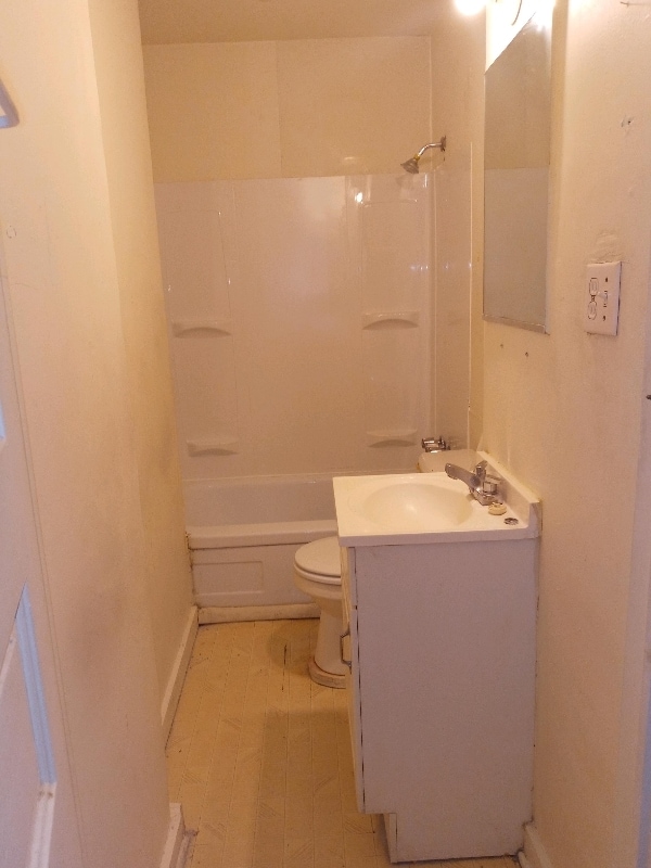 Photo - 1631 Claremont Ave