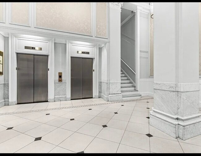 Photo - 21 Beacon St Unit 11A