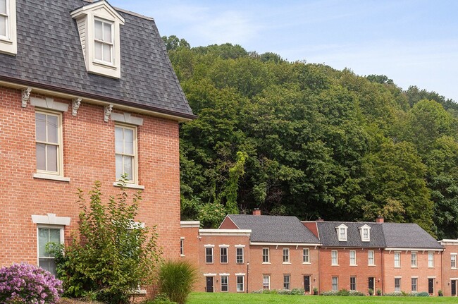 Photo - Waterfront at the Strand