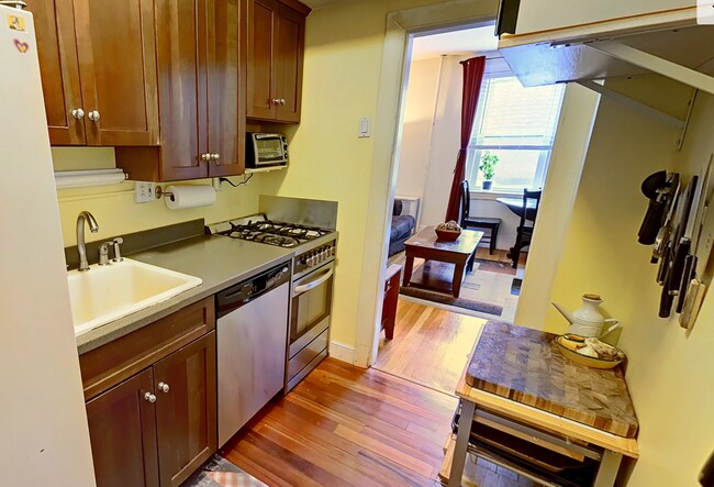 Photo - 48 Dwight St Unit 2