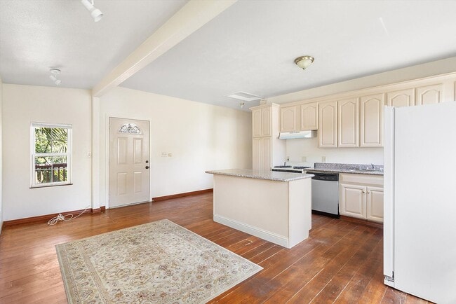 Photo - 1431 Linden St Unit 1431 Linden St #B - LU